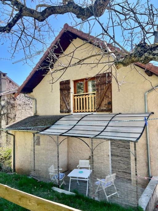 Maisonnette Au Coeur Du Village Vakantiehuis Chateauvieux (Hautes-Alpes)