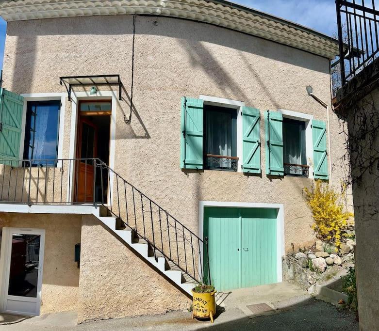 Maisonnette Au Coeur Du Village Vakantiehuis *